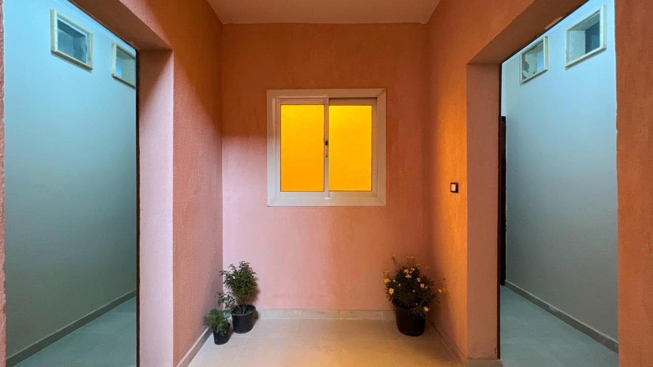 Pyramids Road Guest House Cozy Rooms And Rooftop Breakfast With The Pyramids View Nazlet el-Sîsi 外观 照片